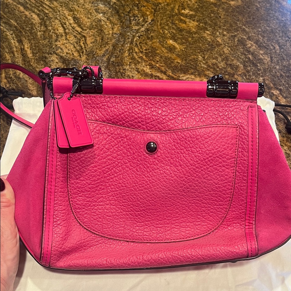Coach Vibrant Pink Shoulder Bag - Picture 3 of 6